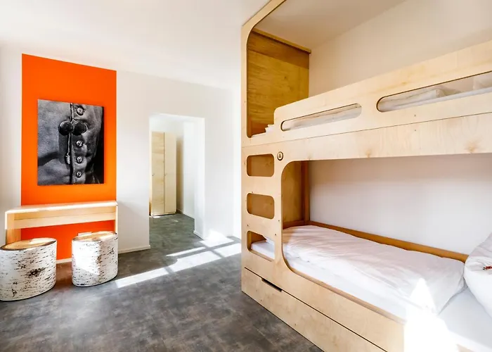 Jugendherberge Burghausen Hostel *