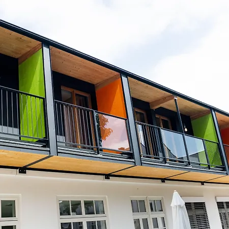 Jugendherberge Burghausen Hostel *